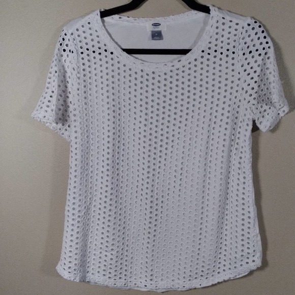 Old Navy Tops - 🎈4 FOR $20 OLD Navy White Eyelet Shirt Medium